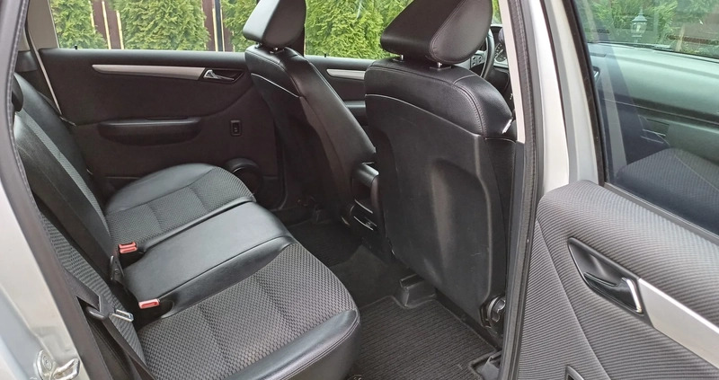 Mercedes-Benz Klasa B cena 23490 przebieg: 234150, rok produkcji 2010 z Jasień małe 352